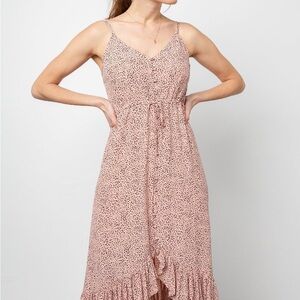 Rails - Frida Dress in Rose Spotted hemline edge with Ruffle Size Medium